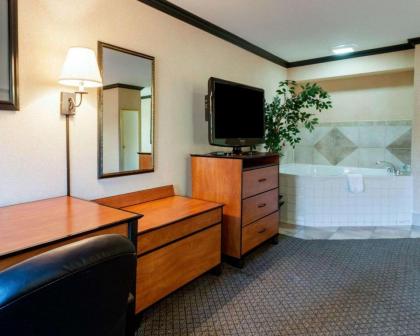 Quality Inn & Suites Lufkin - image 15