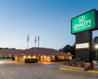 Quality Inn & Suites Lufkin - image 9