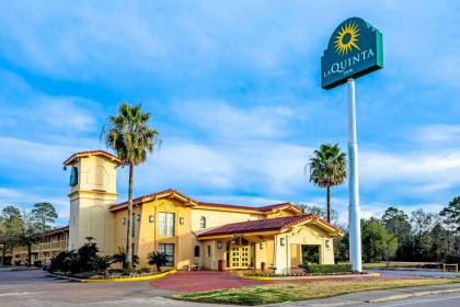 La Quinta Inn by Wyndham Lufkin - image 10