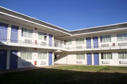 Motel 6-Lufkin TX - image 3