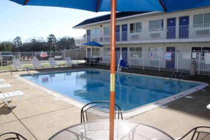 Motel 6-Lufkin TX - image 9