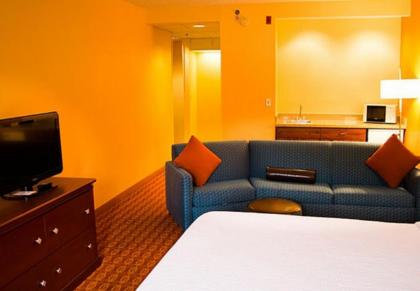 Fairfield Inn by Marriott Lumberton - image 16