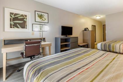 Country Inn & Suites by Radisson Lumberton NC - image 10