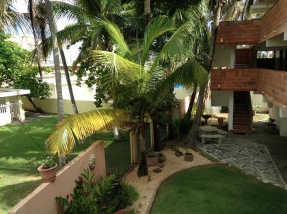 Luquillo Sunrise Beach Inn - image 4