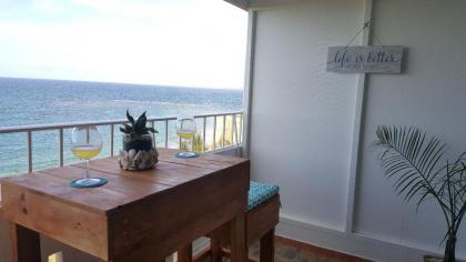 Beach apartment with amazing sunrises! - image 11