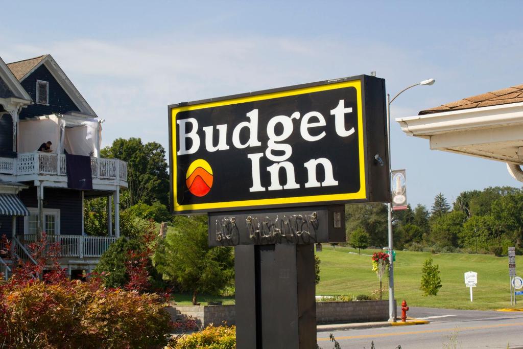 Budget Inn - main image