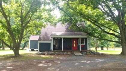 Christophers Riverside Cabin Luray