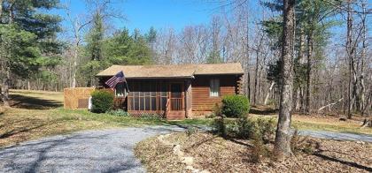 A Cozy Cabin Luray