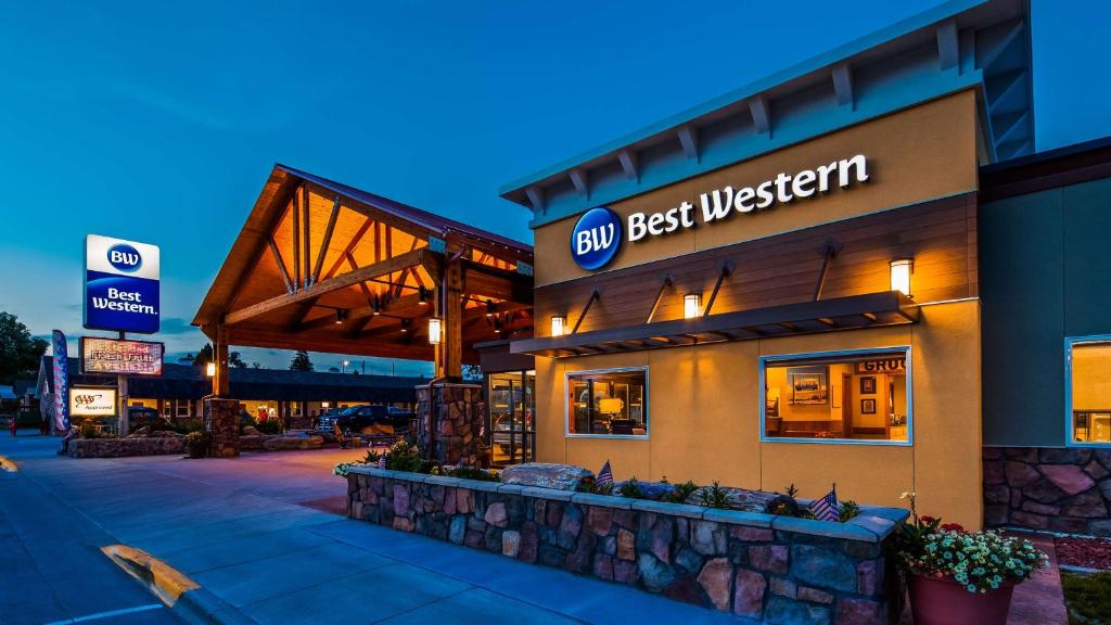 Best Western Pioneer - main image