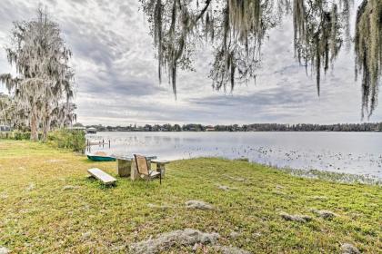 Lakefront Home with Private Pool 13 Mi to Tampa - image 12