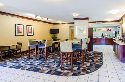 Quality Inn Lynchburg near University - image 9