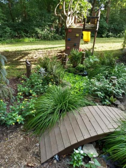 The Bent Branch Lodge - A Gnomes Retreat - Historic Virginia Log Cabin Coy Pond and Babbling Brook - image 10