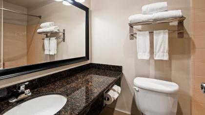 Best Western Alderwood - image 15