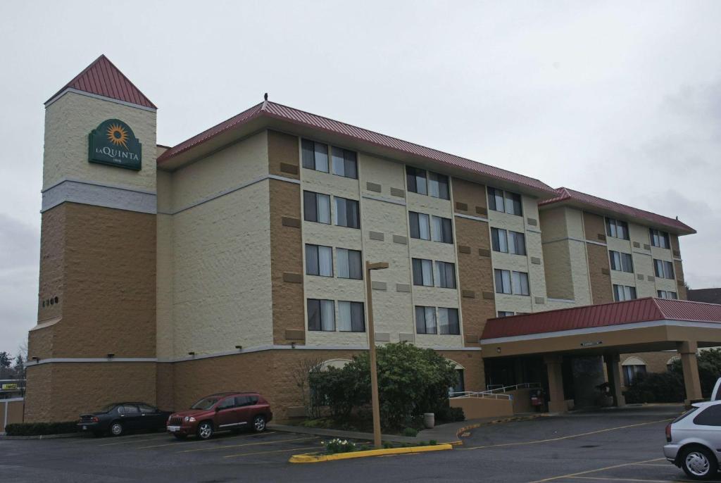 La Quinta Inn by Wyndham Lynnwood - main image