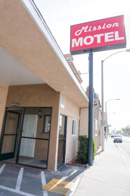 Mission Motel - image 11