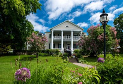 Harbour View Inn Mackinac Island Michigan