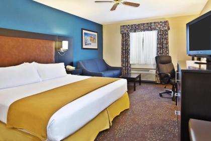 Holiday Inn Express Mackinaw City an IHG Hotel - image 20