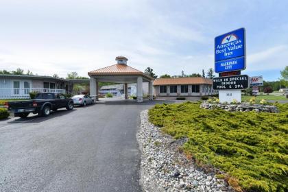 Americas Best Value Inn Mackinaw City - image 8