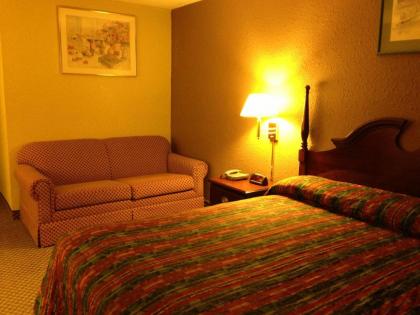 Americas Best Value Inn Macomb - image 11