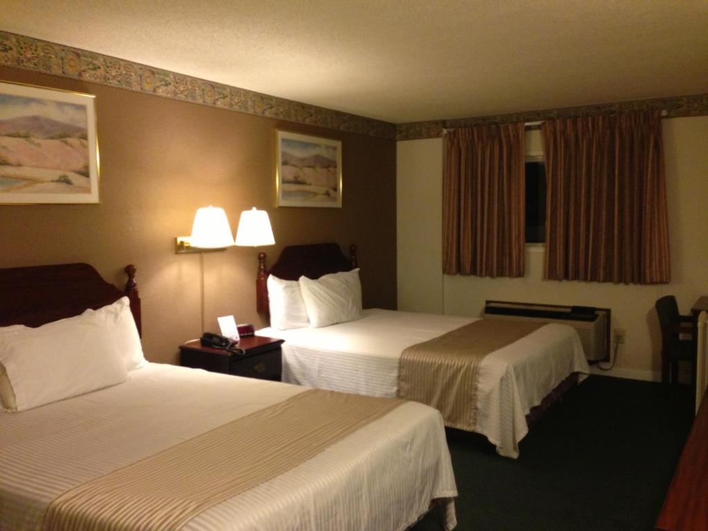 Americas Best Value Inn Macomb - image 4