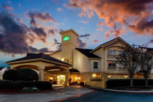 La Quinta by Wyndham Macon - image 3