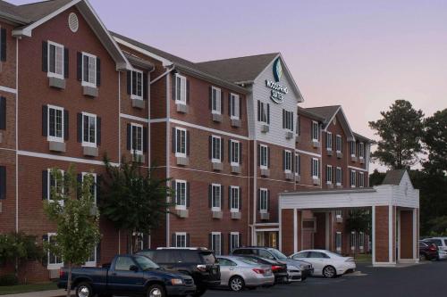 WoodSpring Suites Macon North - image 3