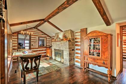 macungie Cabin with Fireplace Near Bear Creek Skiing Pennsylvania