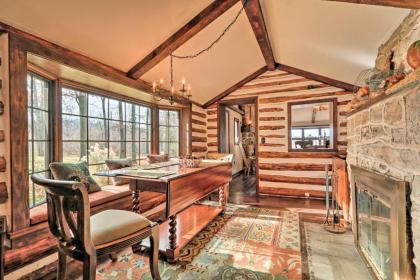 Macungie Cabin with Fireplace Near Bear Creek Skiing! - image 10