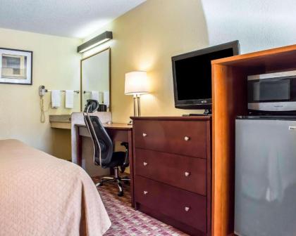 Quality Inn Madison - image 8