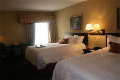 Hampton Inn Madison - image 12