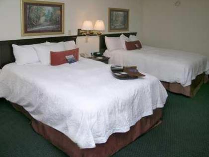 Hampton Inn Madison - image 2