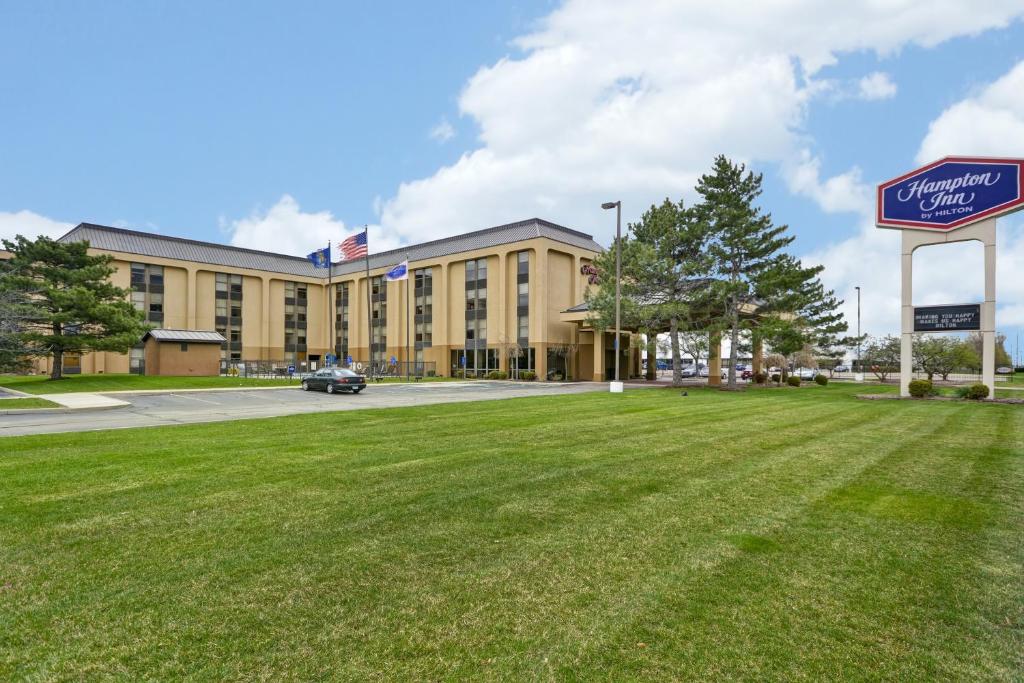 Hampton Inn Detroit Madison Heights South Troy - main image