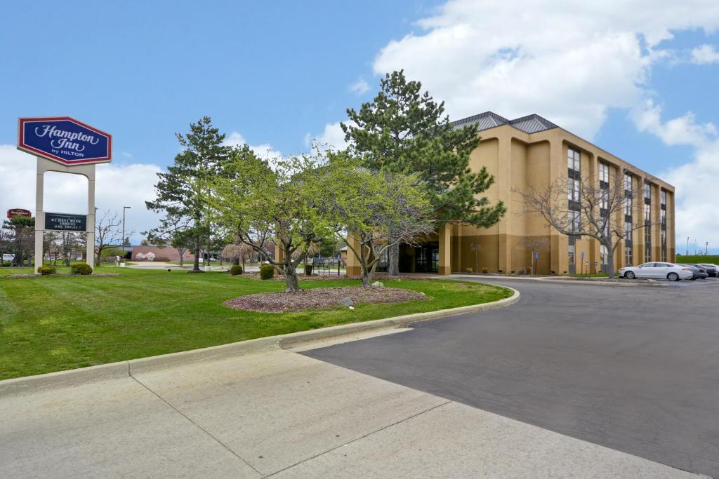 Hampton Inn Detroit Madison Heights South Troy - image 4