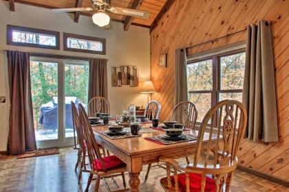 Madison Home with Porch - Walk to Boulder Beach - image 9