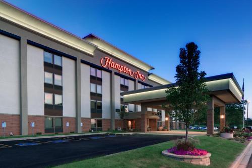 Hampton Inn Madison East Towne Mall Area - main image