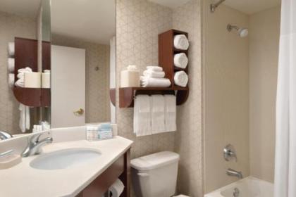 Hampton Inn Madison East Towne Mall Area - image 5