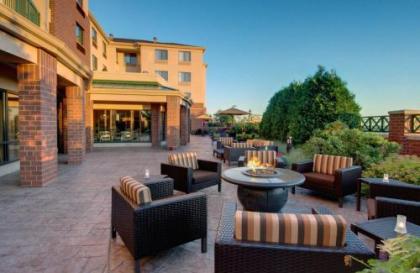 Courtyard by Marriott Madison East - image 3