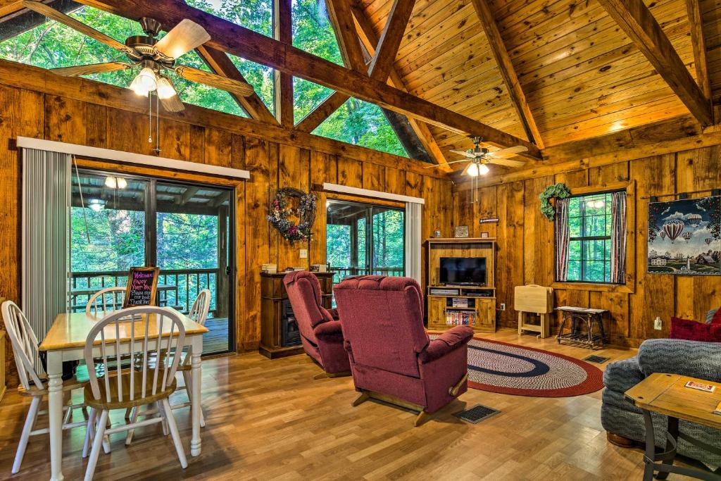 Tellico Plains Cabin - 25 Acres Backyard Creek! - main image