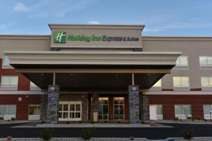 Holiday Inn Express & Suites - Madisonville an IHG Hotel - image 10