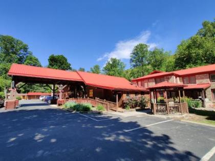 Smoky Falls Lodge Maggie Valley Nc