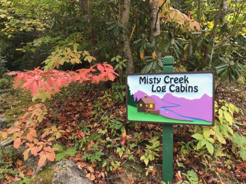 Misty Creek Log Cabins - image 4