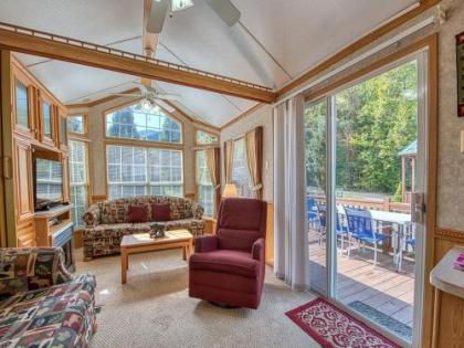 Maggie Valley Cabin Rentals - image 3