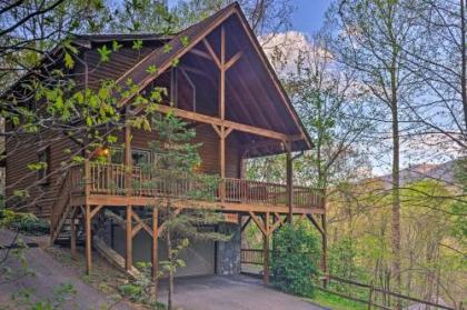 Spacious Maggie Valley Cabin with Hot Tub and MTN View - image 5