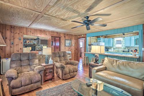 Maggie Valley Retreat with Hot Tub and Fire Pit! - main image