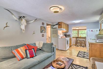 Hidden Creekside Cottage with Hot Tub and Grill!