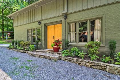 Luxury Creekside Maggie Valley Cabin with Deck! - image 3