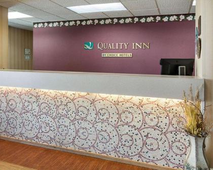 Quality Inn Magnolia - image 12