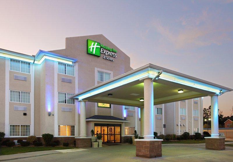 Holiday Inn Express Hotel & Suites Magnolia Lake Columbia - main image