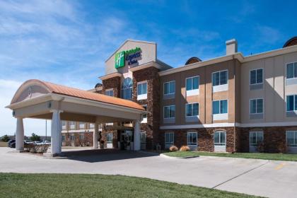 Holiday Inn Express Northwest Maize an IHG Hotel - image 1