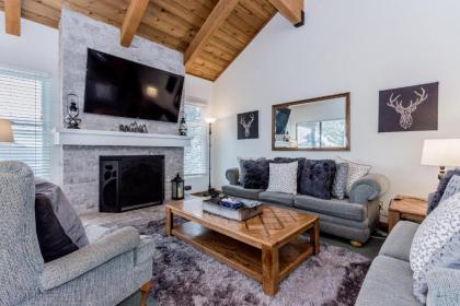 Holiday homes in mammoth Lakes California